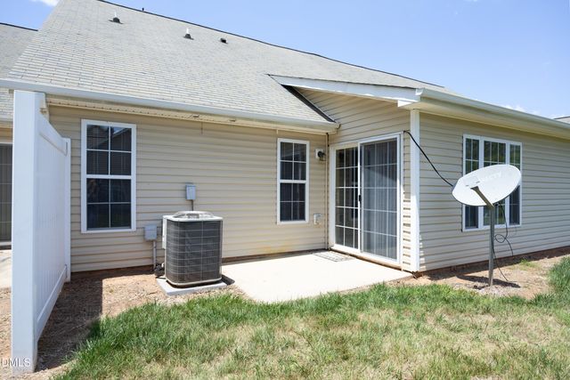 11381 Clubhaven Place 102, Raleigh, NC 27617