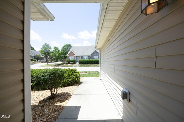 11381 Clubhaven Place 102, Raleigh, NC 27617