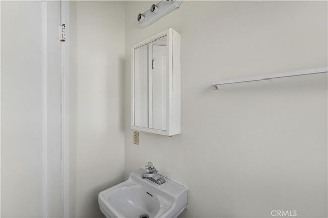 1346 Yosemite, Los Angeles, CA 90041