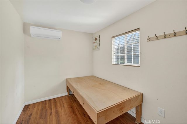 1346 Yosemite, Los Angeles, CA 90041