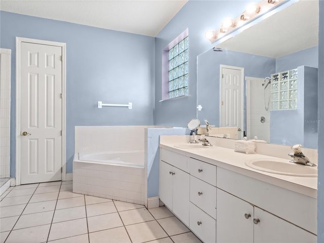 834 HIGH POINTE CIRCLE, Minneola, FL 34715