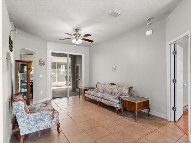 834 HIGH POINTE CIRCLE, Minneola, FL 34715