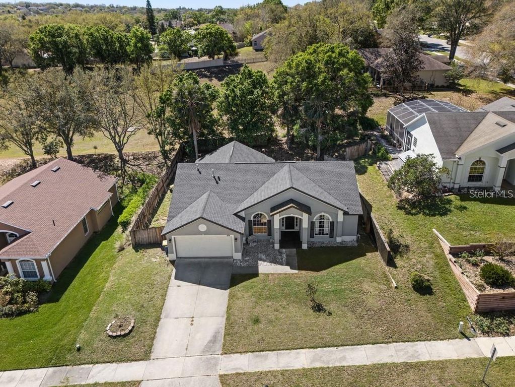834 HIGH POINTE CIRCLE, Minneola, FL 34715