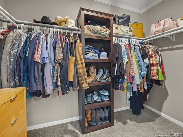 1283 Pipe Springs Dr, Lakehills, TX 78063