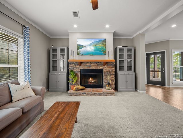 1283 Pipe Springs Dr, Lakehills, TX 78063