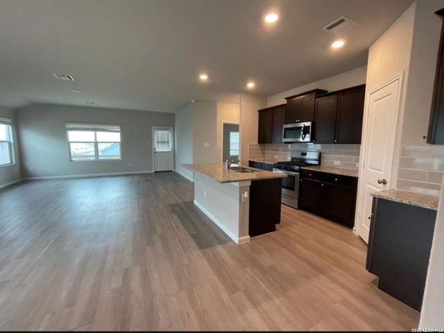 2810 Calandra Lark, New Braunfels, TX 78130