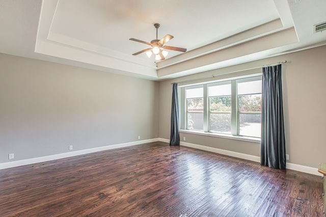 1312 Senna Drive, Burleson, TX 76028