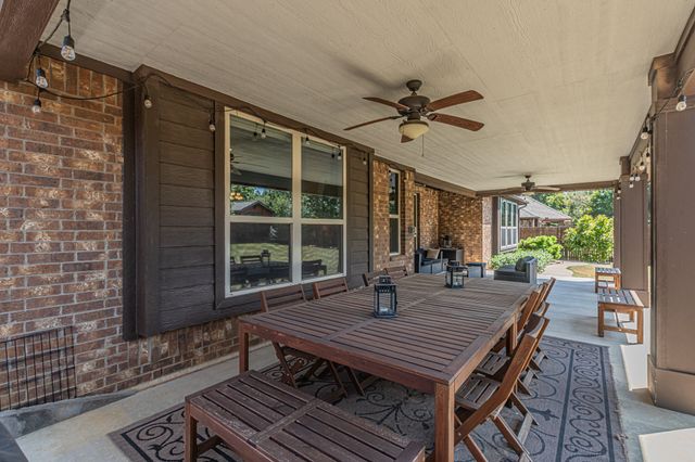 1312 Senna Drive, Burleson, TX 76028