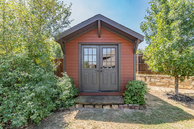 1312 Senna Drive, Burleson, TX 76028