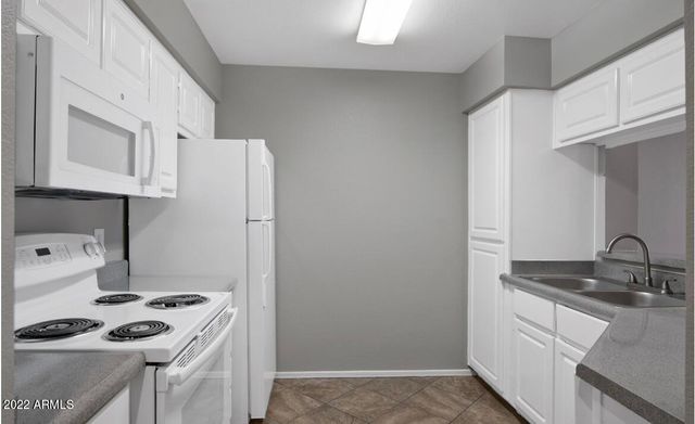 2025 E Campbell Avenue 201, Phoenix, AZ 85016
