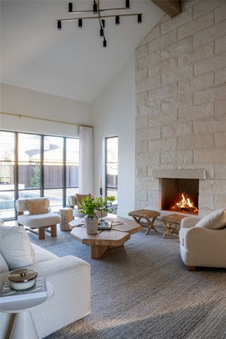 6407 Joyce Way, Dallas, TX 75225