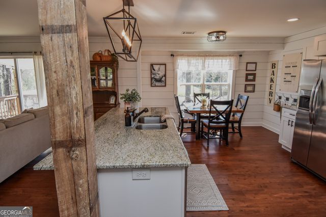 275 Watson Street, Molena, GA 30258