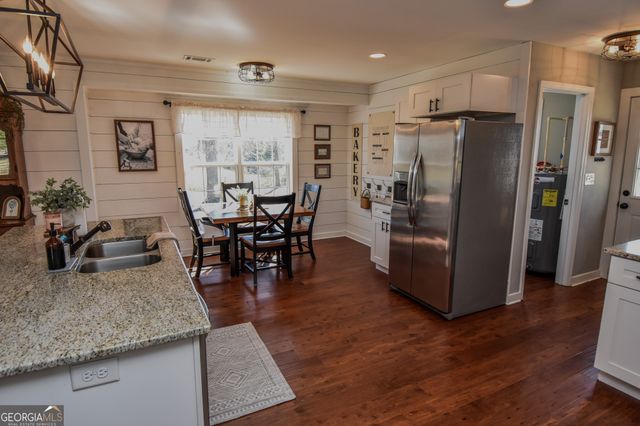 275 Watson Street, Molena, GA 30258