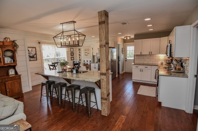 275 Watson Street, Molena, GA 30258