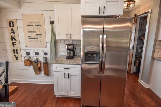 275 Watson Street, Molena, GA 30258