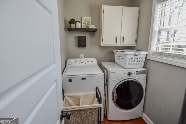 275 Watson Street, Molena, GA 30258