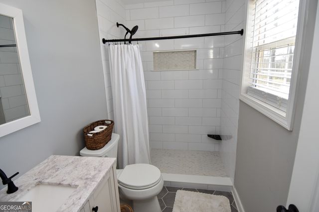 275 Watson Street, Molena, GA 30258