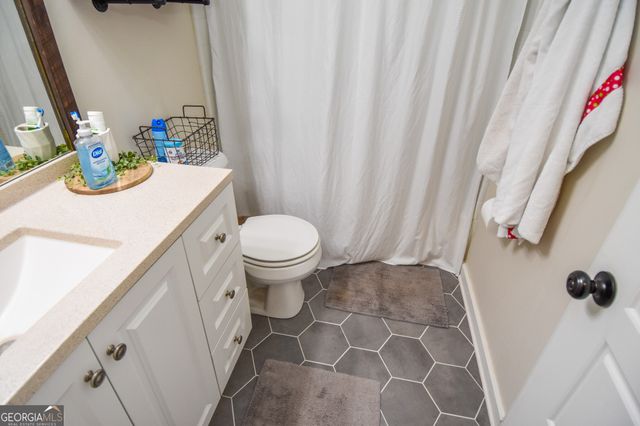 275 Watson Street, Molena, GA 30258