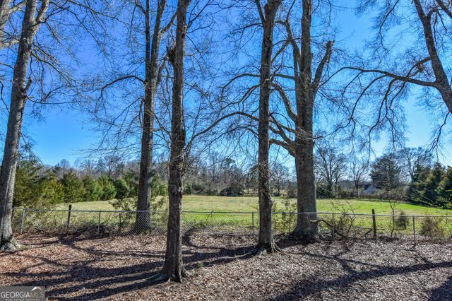 275 Watson Street, Molena, GA 30258