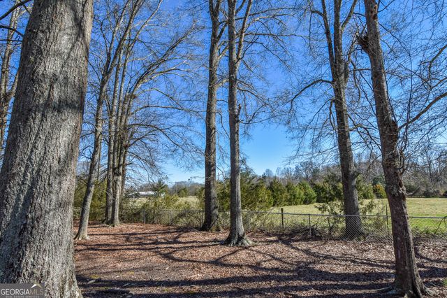 275 Watson Street, Molena, GA 30258