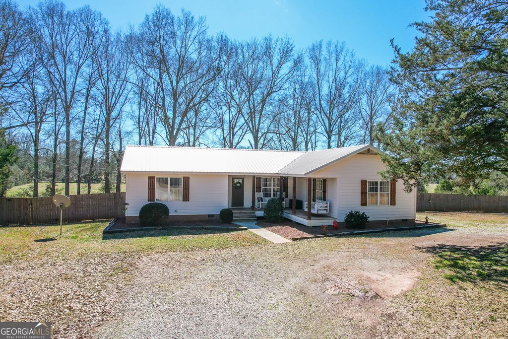 275 Watson Street, Molena, GA 30258