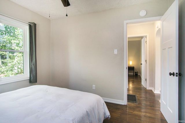 19793 Greenacre Street, South Bend, IN 46637