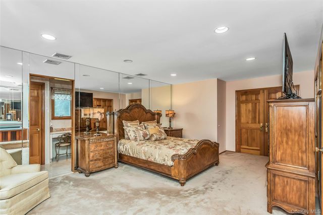 3901 Jane Court, Seaford, NY 11783