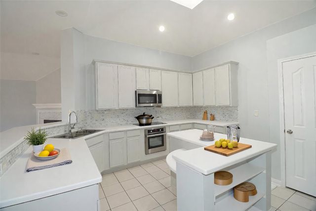 3360 Woodberry Lane, Mckinney, TX 75071