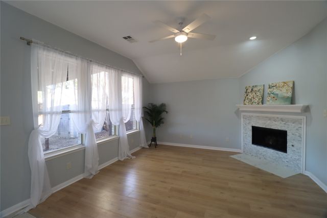3360 Woodberry Lane, Mckinney, TX 75071