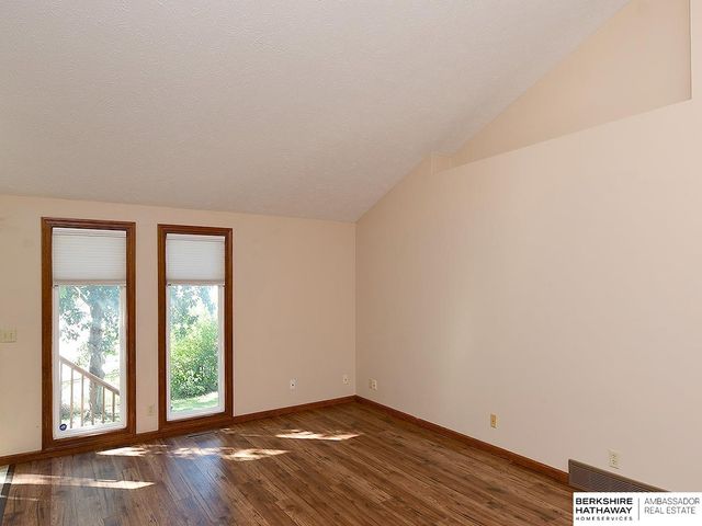 13705 Chandler Street, Omaha, NE 68138