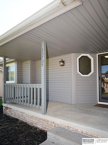 13705 Chandler Street, Omaha, NE 68138