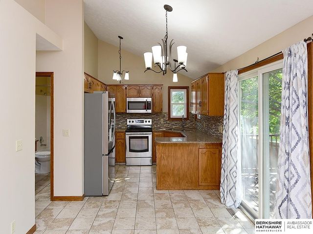 13705 Chandler Street, Omaha, NE 68138