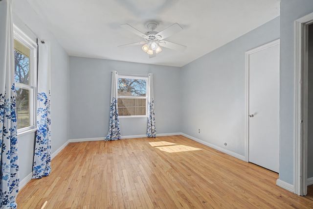 422 N Pecan Street, Arlington, TX 76011