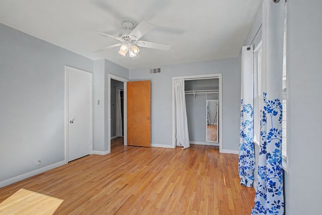 422 N Pecan Street, Arlington, TX 76011