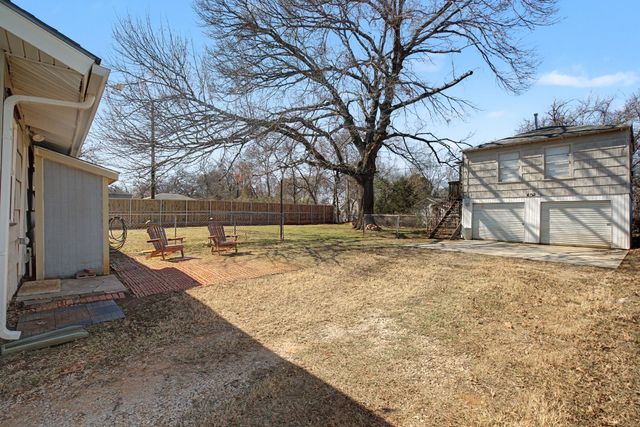 422 N Pecan Street, Arlington, TX 76011