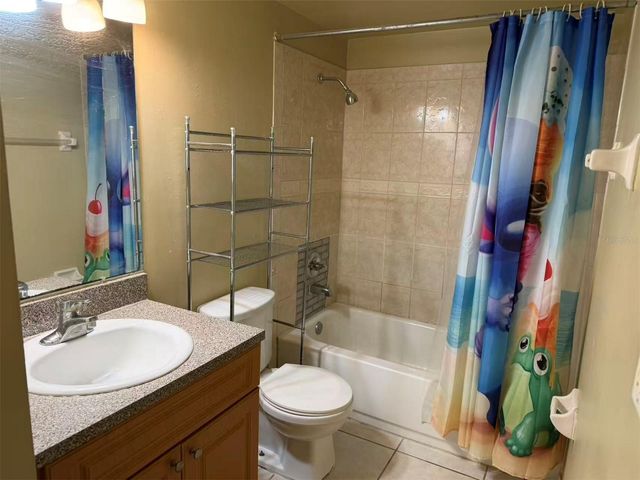 2830 SOMERSET PARK DRIVE 202, Tampa, FL 33613