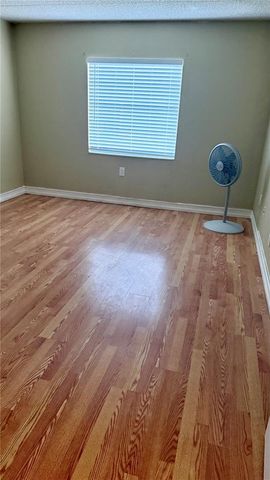 2830 SOMERSET PARK DRIVE 202, Tampa, FL 33613