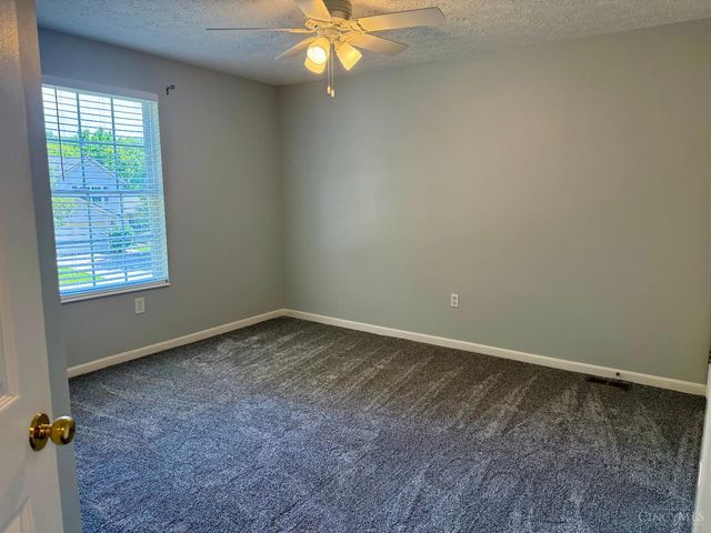 230 Bridle Creek Drive, Monroe, OH 45050