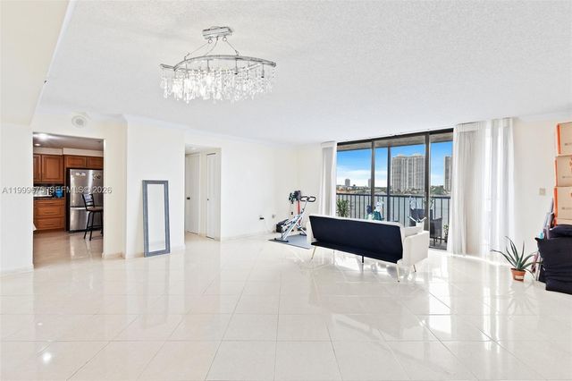 17600 N Bay Road N701, Sunny Isles Beach, FL 33160