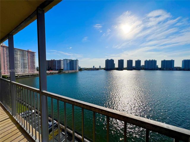 17600 N Bay Road N701, Sunny Isles Beach, FL 33160