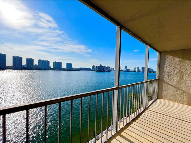 17600 N Bay Road N701, Sunny Isles Beach, FL 33160