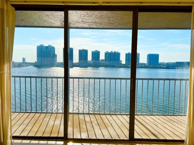 17600 N Bay Road N701, Sunny Isles Beach, FL 33160