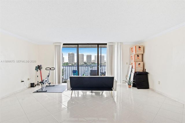17600 N Bay Road N701, Sunny Isles Beach, FL 33160