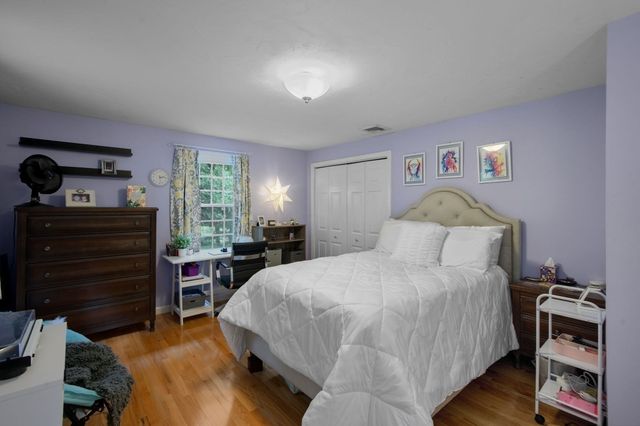 29 Townline Rd, Franklin, MA 02038