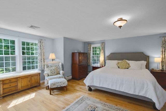 29 Townline Rd, Franklin, MA 02038