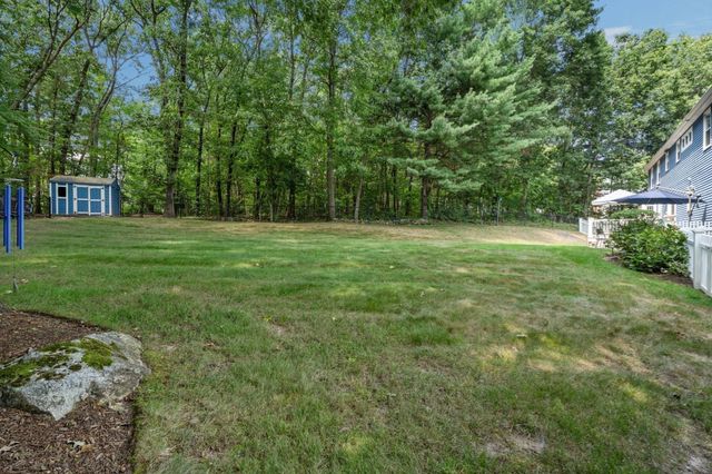 29 Townline Rd, Franklin, MA 02038