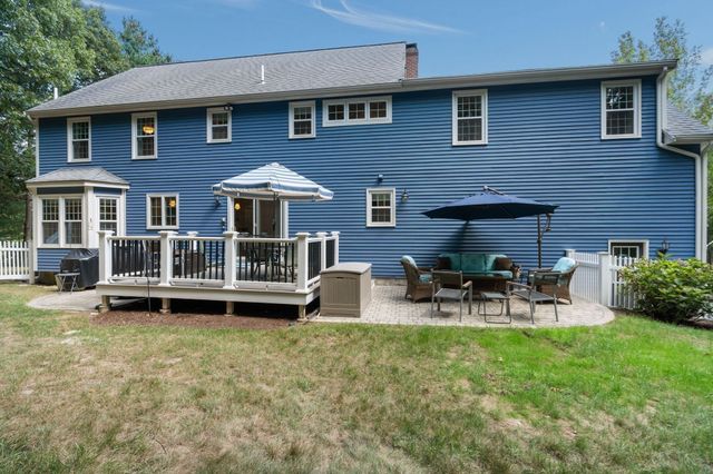 29 Townline Rd, Franklin, MA 02038