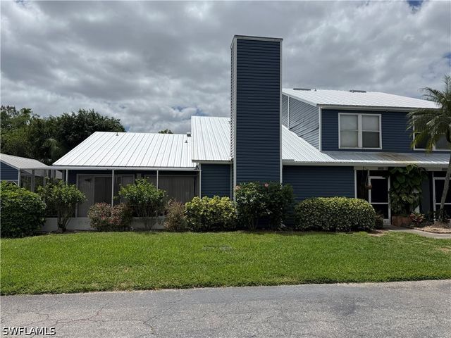 3334 Timberwood CIR, Naples, FL 34105