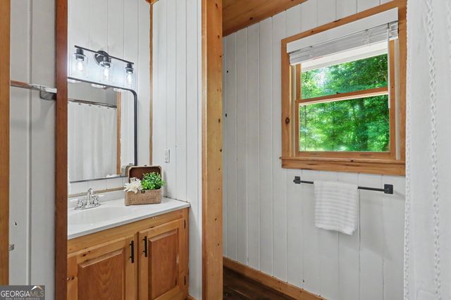 220A Brookwood Lane, Clarkesville, GA 30523