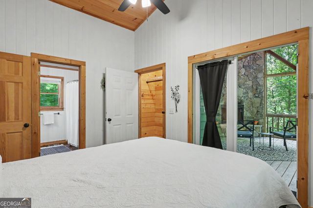220A Brookwood Lane, Clarkesville, GA 30523